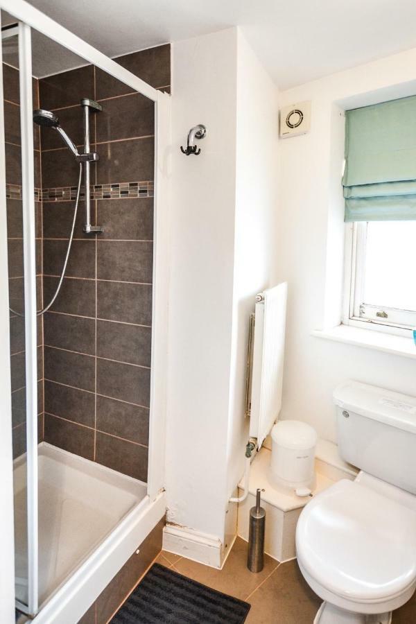 Ferienwohnung Brondesbury Arms London Exterior foto